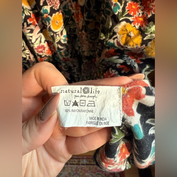 Natural Life Bohemian Style Floral Long Sleeve Maxi Dress - Picture 5 of 6